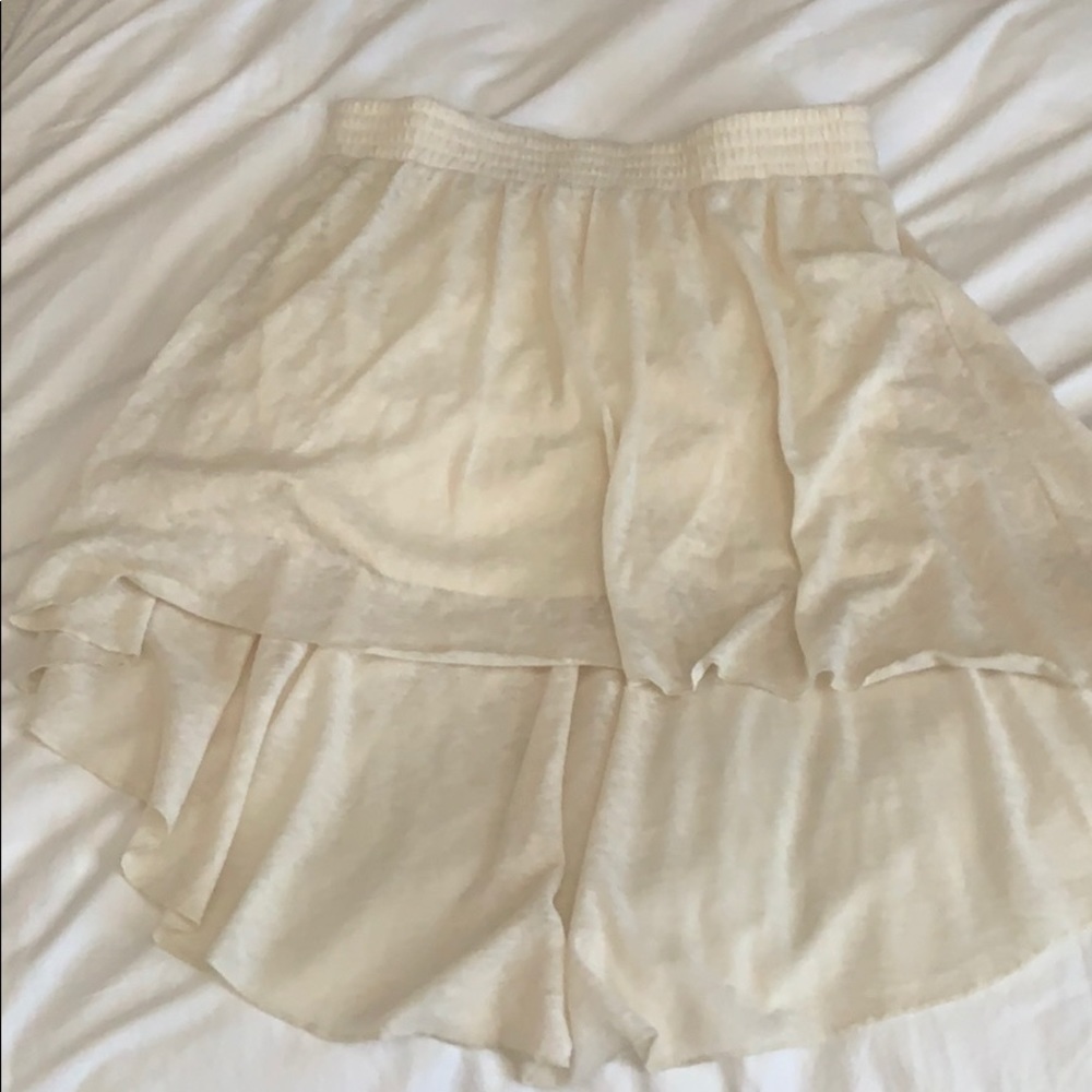 Hi lo cream skirt